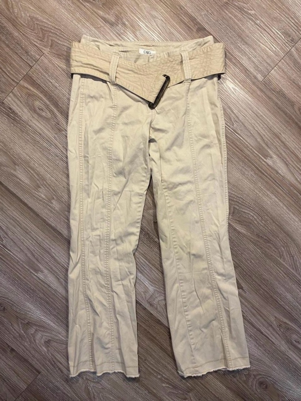 Cato Cream Tan low rise bootcut pants with chunky belt Womens Size 4 EUC